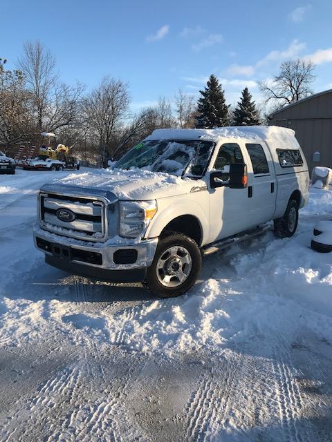 2016 Ford F250 XTL Crew Cab 4x4 Pickup,